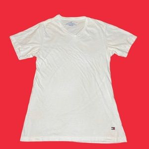 Classic Tommy Hilfiger White Tee